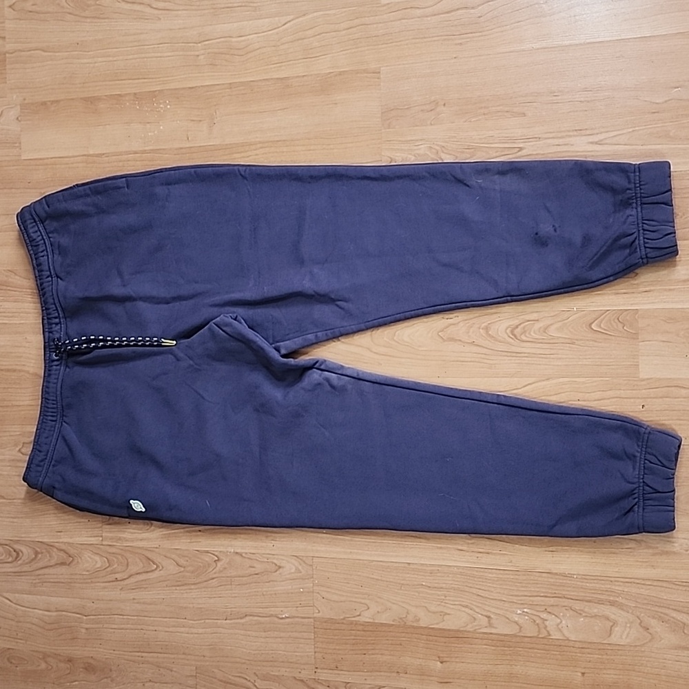 Peloton Chic Heavyweight Joggers In Purple With Gold Detailing New With … - Picture 7 of 15